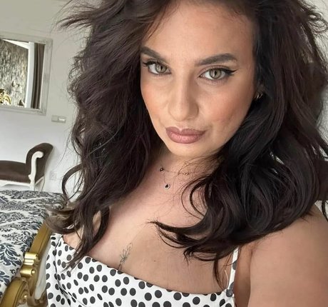 baby meryy93 perfect model pics