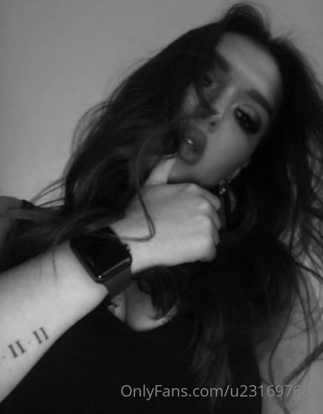 curly hair teen onlyfans free nude photos