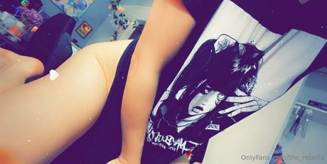 the rebella model hot pics