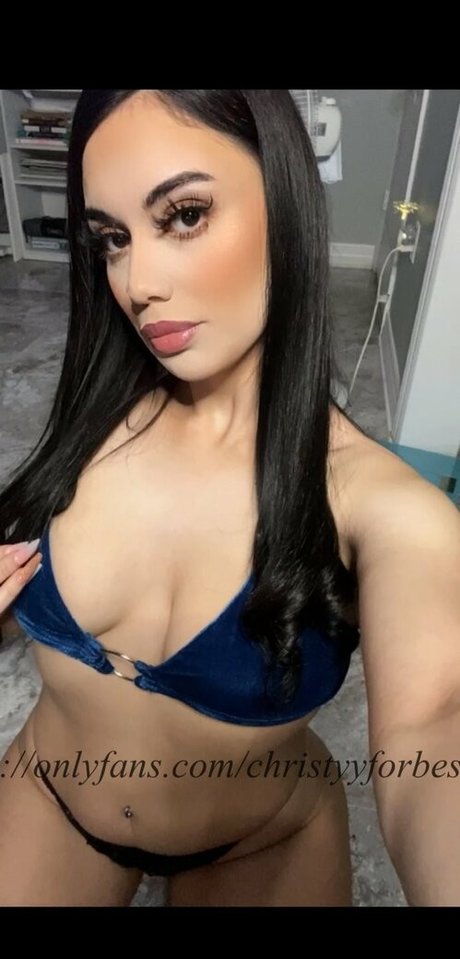 Christy Forbes exclusive star photos