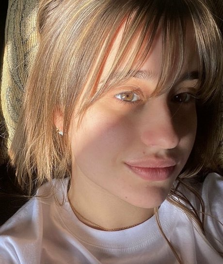 Julia Gomez pornstar hot archive