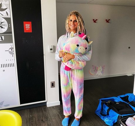 Hottrayne beautiful actress images