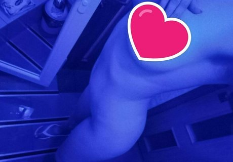 famous onlyfans hot nude pics