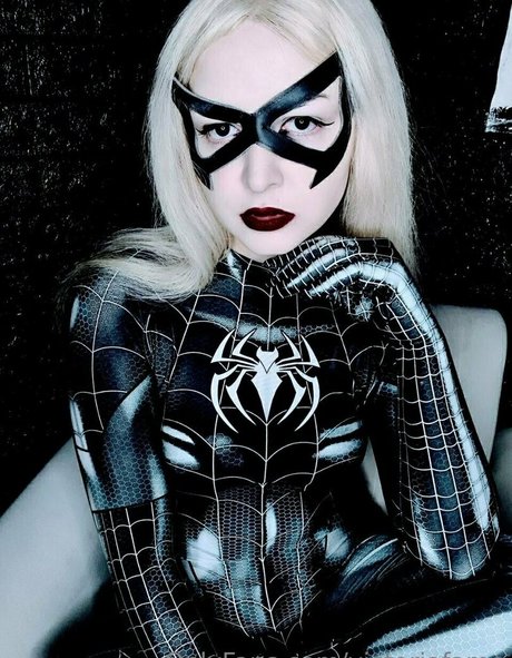 victoriafame naked star pics