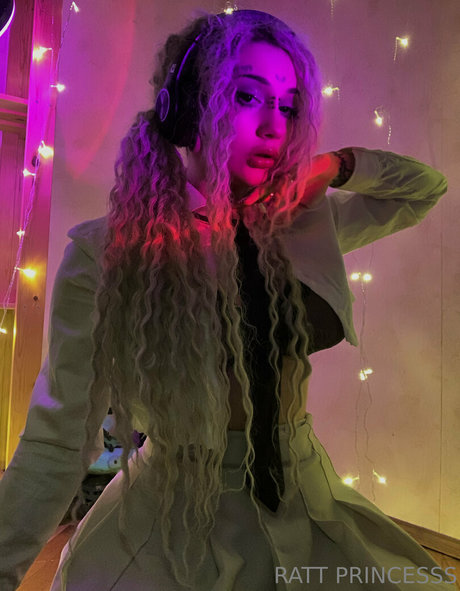 Ratt Princesss pornstar nude image
