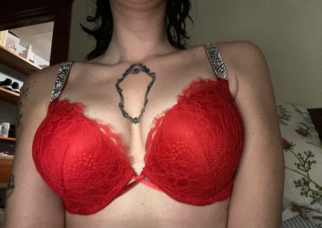 ayeshaxo star erotic image