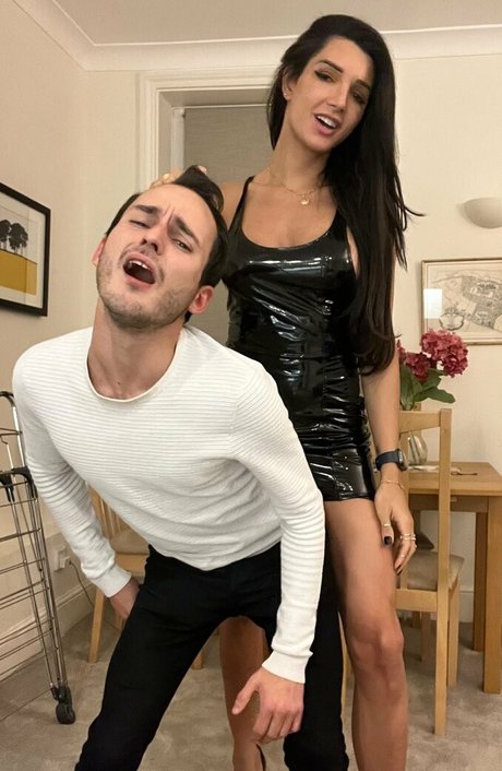 robertacortes model sex gallery