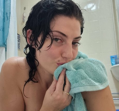 3 onlyfans pornographic archive