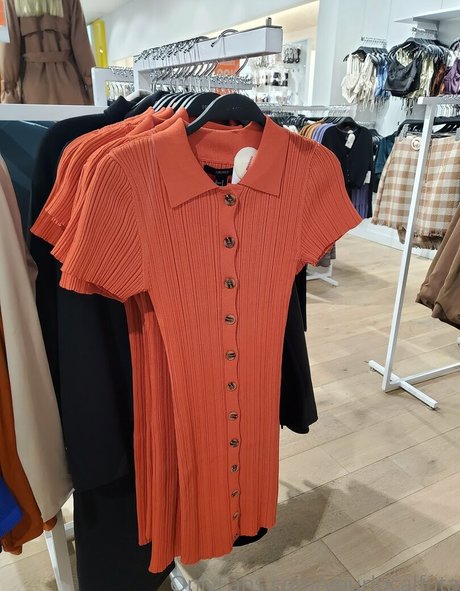 young asian onlyfans hot nude picture