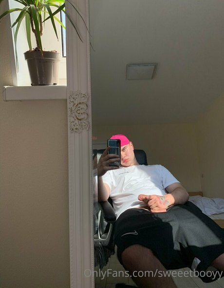 small dick shemale onlyfans art porn gallery