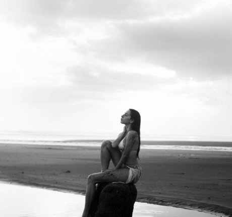 Iulia Girbu model sex pics