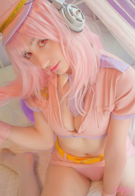 skinny big tits onlyfans top pictures