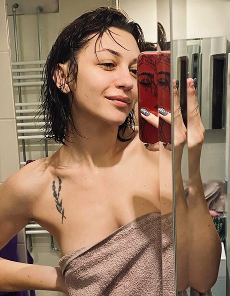 oceanixx nude model pics