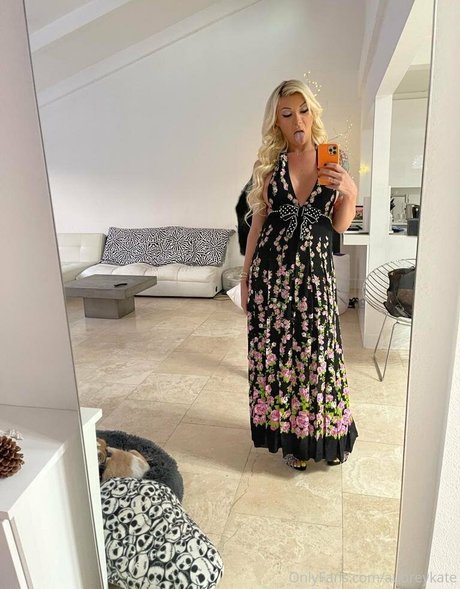 aubreykate sex model image