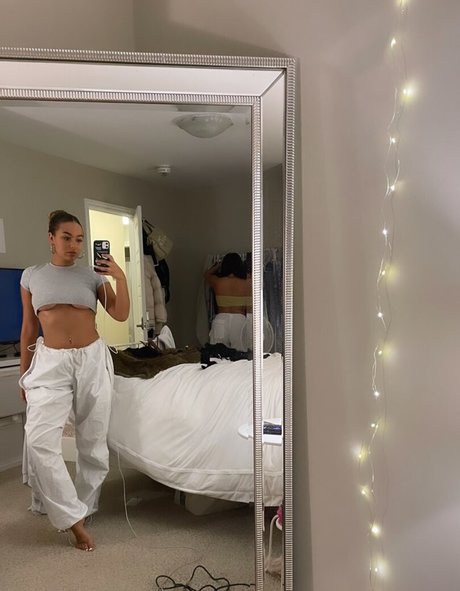 Kyla Romero pornstar top photo