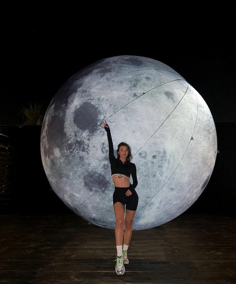 midget nude onlyfans pornographic images