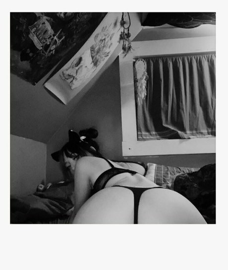 hairy granny onlyfans pornographic photo