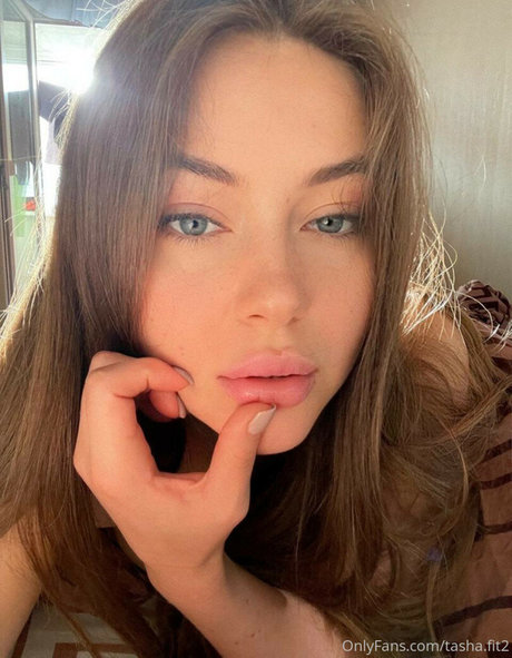 huge tits milf onlyfans naked archive