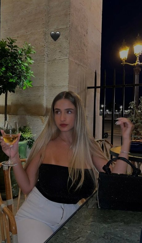 noaperetss porn star photos