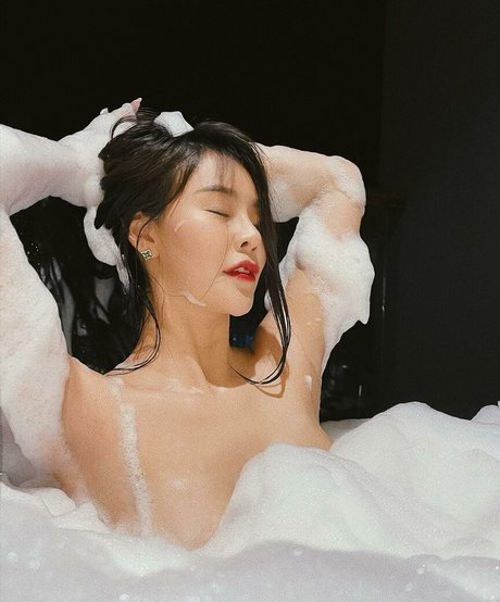 _Yeoreum nice actress image