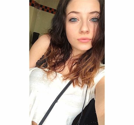 drag queen onlyfans nice pictures