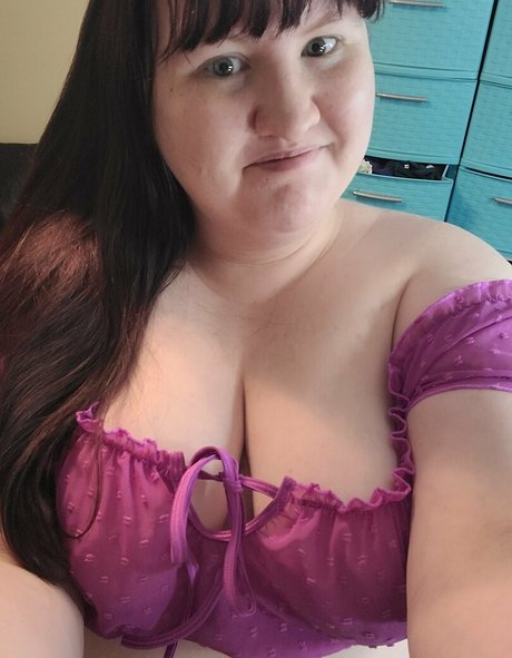 chubby onlyfans beautiful photos