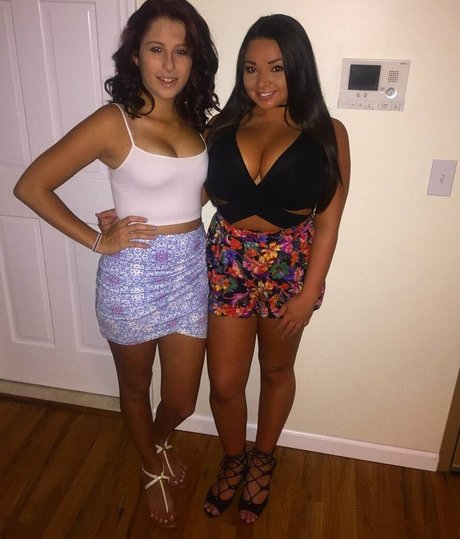 petite teen onlyfans free porn gallery