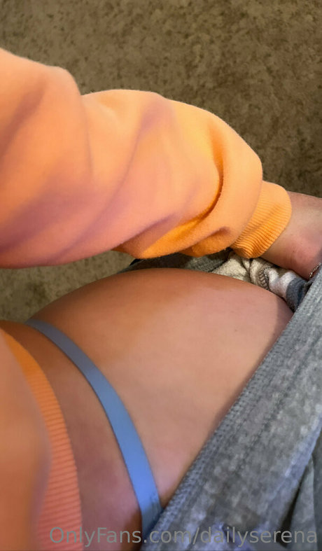 Dailyserena model erotic galleries