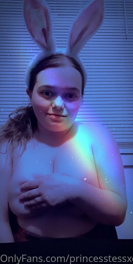 princesstessxoxo naked pornstar archive