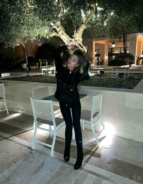 two onlyfans art porn picture