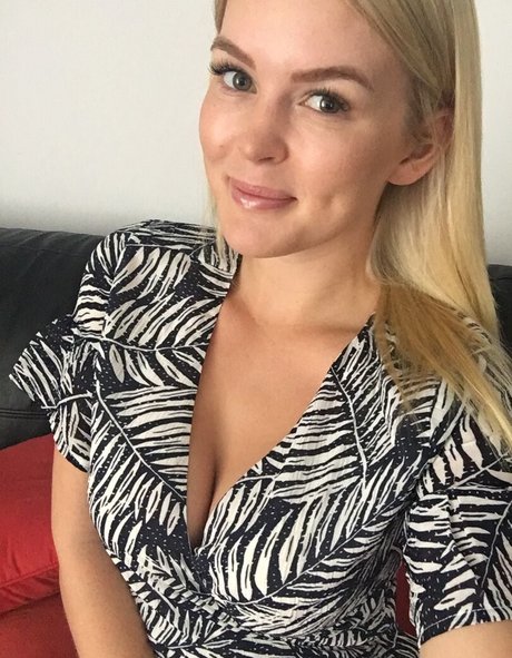 elleknox model perfect images