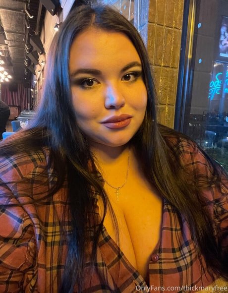 thickmaryfree model naked pic