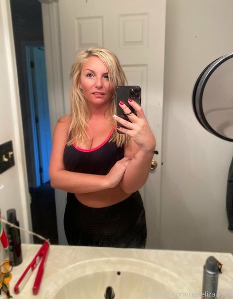 tight onlyfans perfect pic