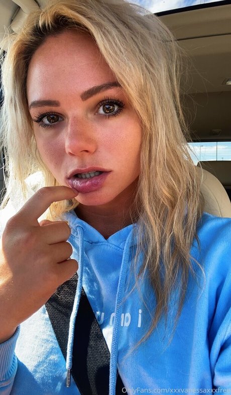xxxvanessaxxxfree model beautiful archive