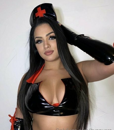 bvnnyara pornstar sexy pics