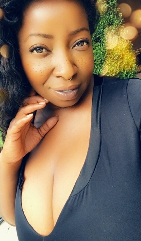 vanessablue nice model picture