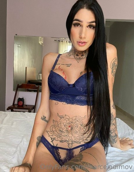 beauty curvy onlyfans pornographic pic