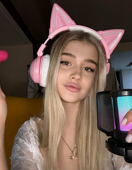 nastynatashy naked star gallery