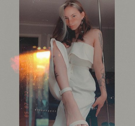 pregnant onlyfans nice images