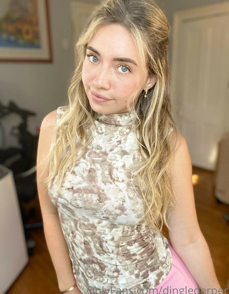 smoking onlyfans hot pictures