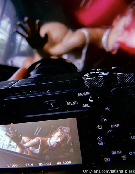 Latisha Blesk model naked images