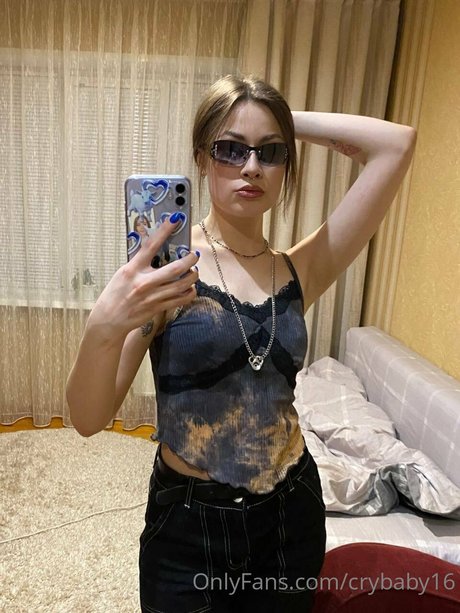 crybaby16 best star picture