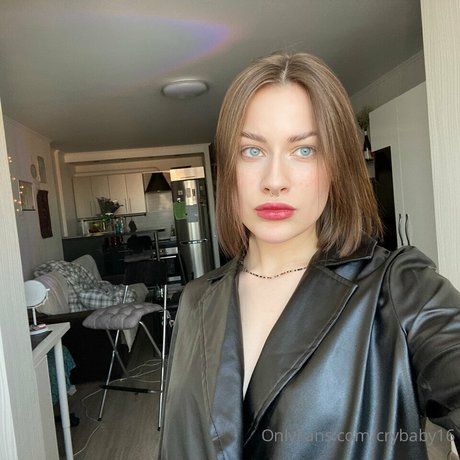 crybaby16 pornstar hot gallery