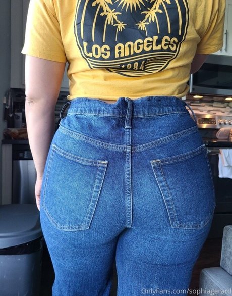 Sophia Gerard pornstar exclusive picture