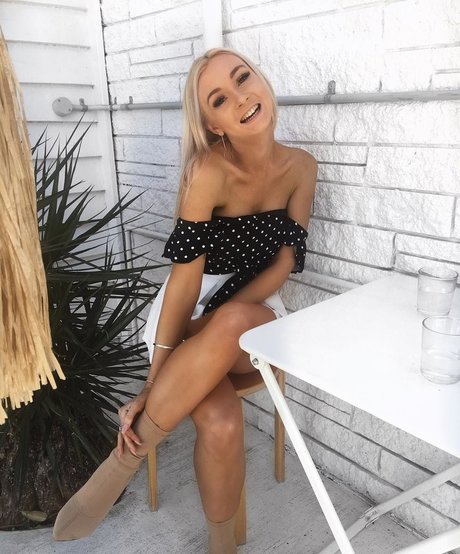 Chloe Gorton xxx star pictures