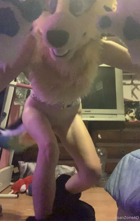 voan zonead model sex pictures