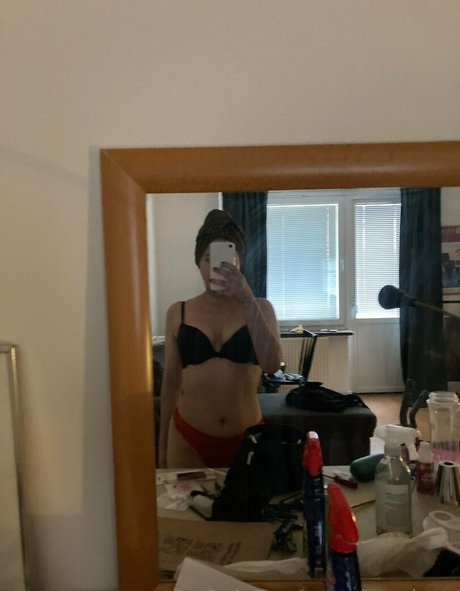 esmjone pornstar adult picture