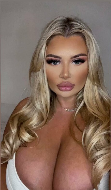 college onlyfans erotic picture