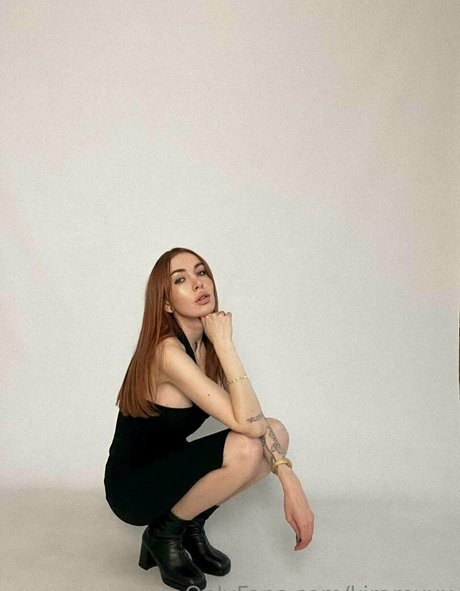 kiraroxx sexy pornstar gallery