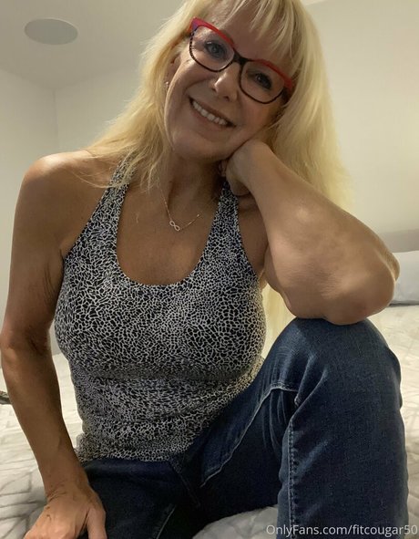 reverse gangbang onlyfans xxx photos